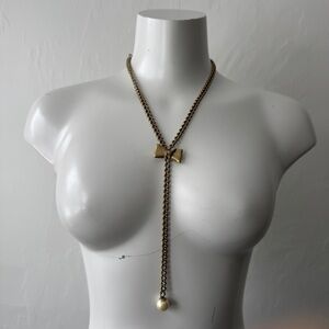 Stella & Dot Lady Bow Necklace